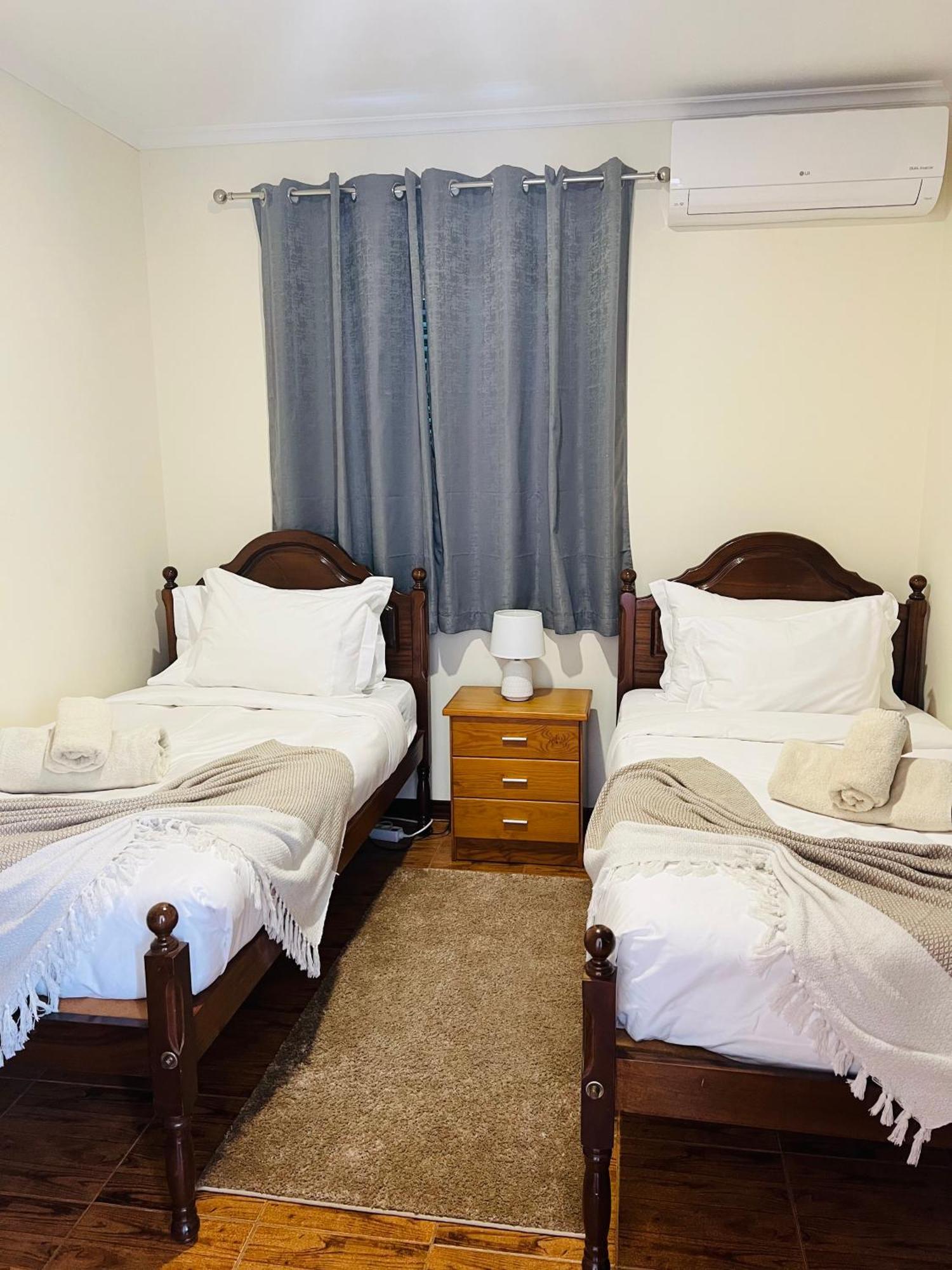 Noite'S House - Prazeres Apartman Kültér fotó